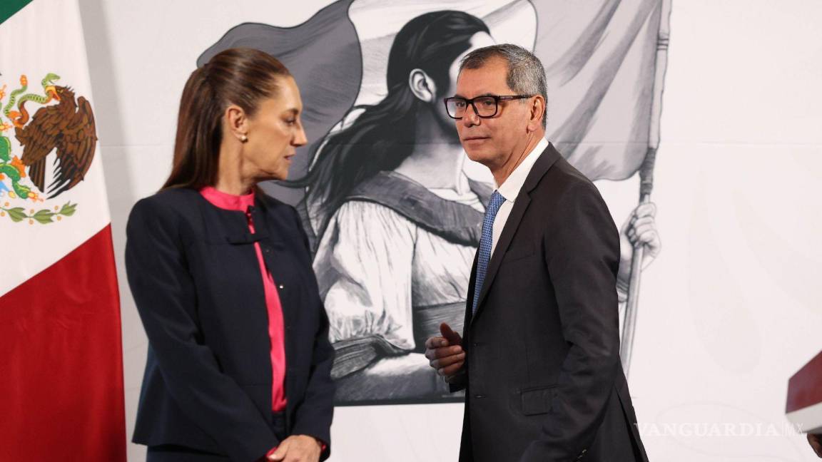 ¡Son más capaces los del periodo neoliberal! Sheinbaum reclama falta de destreza a su gabinete económico, revela Roberto Rock