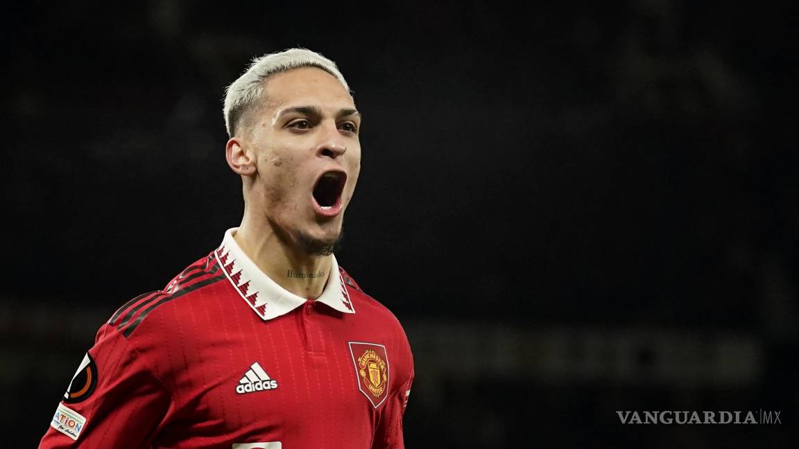 Manchester United se impone al Barcelona y avanzan en la Europa League