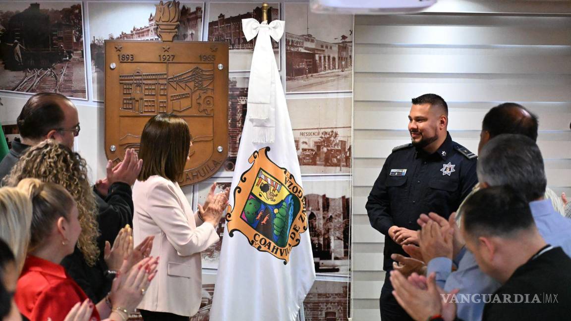 $!El neuvo director se comprometió a velar por la integridad de los fronterenses.