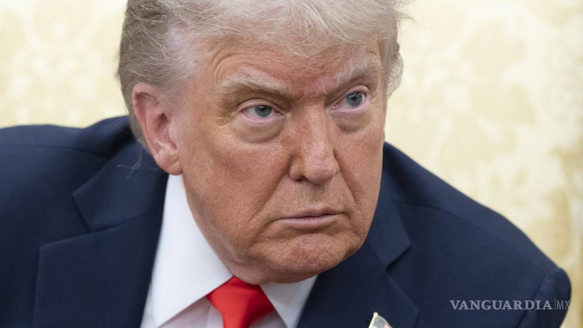 ¿Por qué la prohibición de entrada a EU de Trump trae nuevas dificultades a los países en guerra?