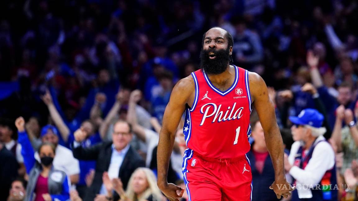 Harden firma un nuevo acuerdo con Filadelfia