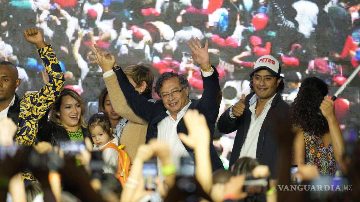 Detienen al hijo del presidente de Colombia; lo acusan de lavado de activos