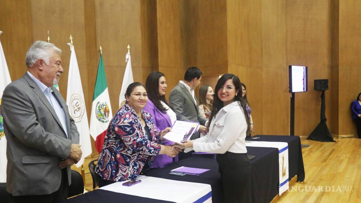 $!Mujeres de las tres unidades de la UAdeC fueron reconocidas por su impacto en distintas áreas del conocimiento.