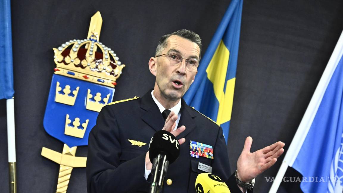 $!El Comandante Supremo de las Fuerzas Armadas de Suecia, el General Micael Byden, ofrece una conferencia de prensa en Estocolmo, Suecia.