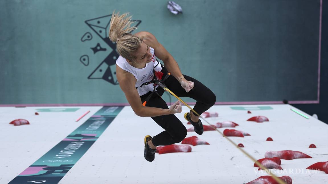 Miroslaw rompe dos récords mundiales y obtiene oro olímpico en escalada de velocidad