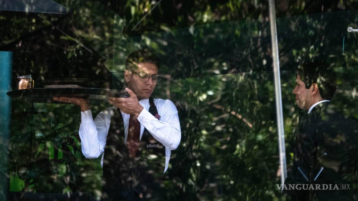 $!Se calcula que poco más de 2 millones de trabajadores dependen únicamente de sus propinas.