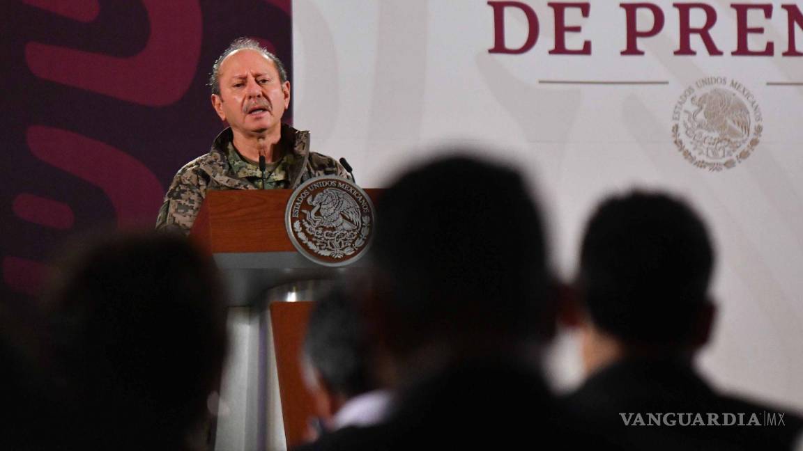 $!Rafael Ojeda Durán, secretario de Marina, describe las actividades de la Secretaría de Marina en materia de construcción de embarcaciones en astilleros.