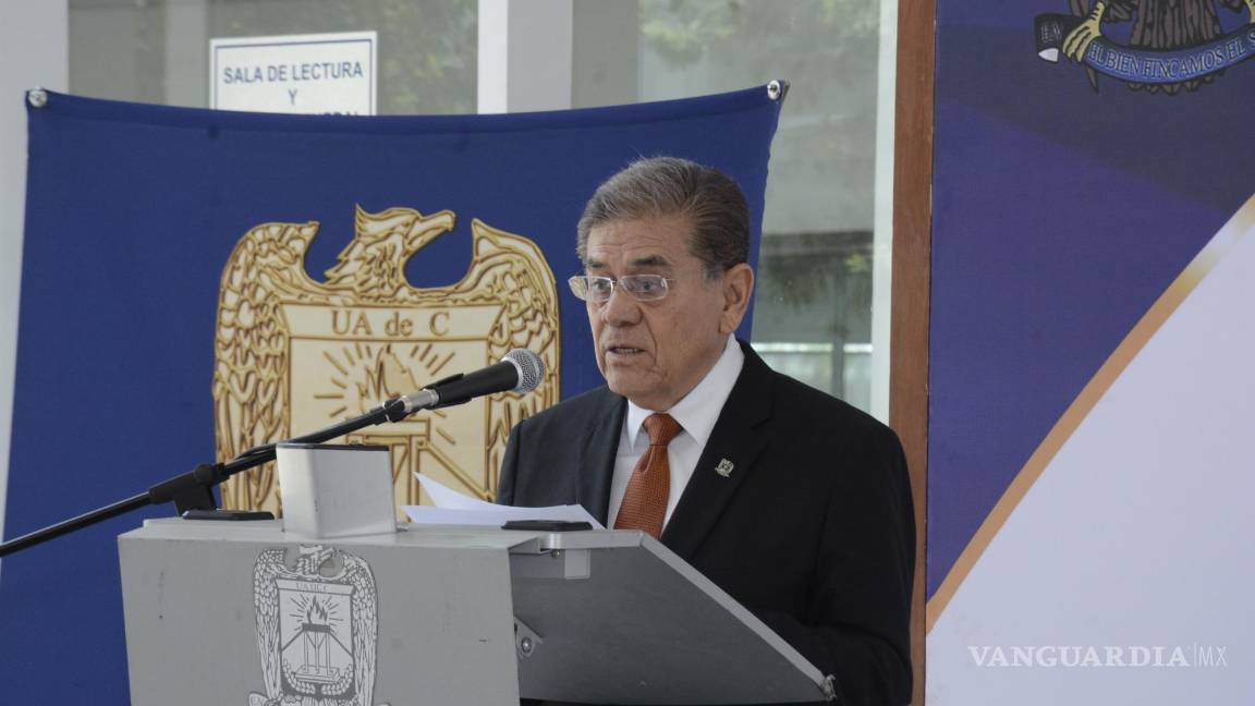 ‘No solo son los libros de texto, también hay que poner atención en el rezago educativo’: rector de la UAdeC