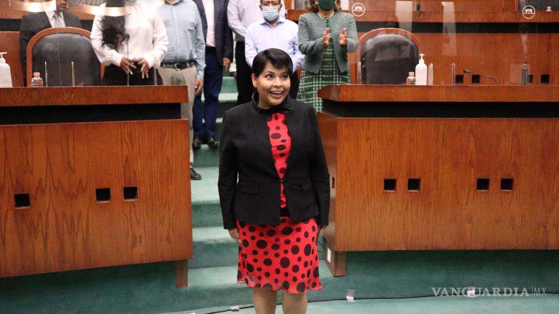 Congreso Guerrero avala remoción de fiscal Sandra Valdovinos tras asesinato de normalista