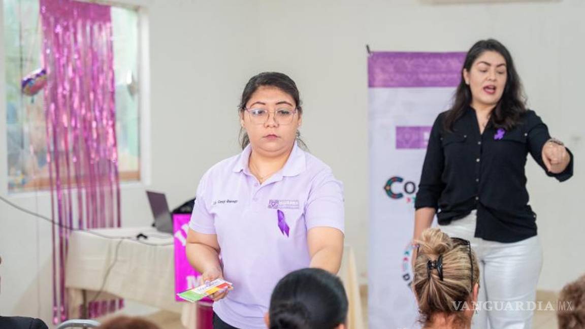 $!Mujeres del municipio participando en las actividades de empoderamiento.