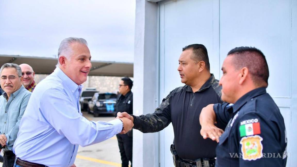 $!Respecto al índice general de incidencia delictiva, correspondiente a la semana del 5 al 11 de abril, el Comisario César Antonio Perales Esparza, director de la Policía Municipal, dio a conocer que disminuyeron respecto a la semana anterior.