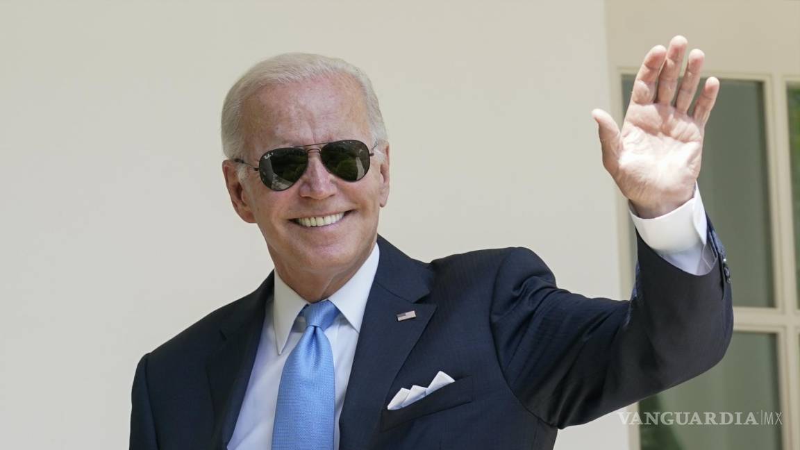 Regresa Joe Biden a Oficina Oval tras padecer COVID