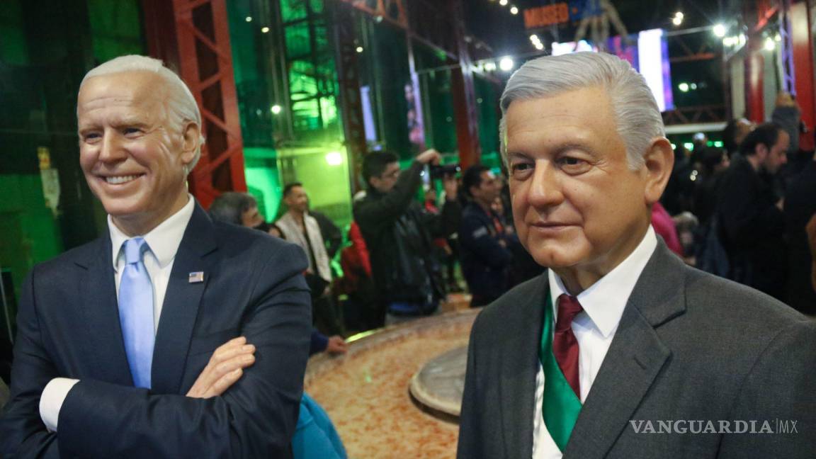 $!Figuras de Cera de los Presidentes de México, Andrés Manuel López Obrador y de Estados Unidos, Joe Biden, a la entrada del Museo de Cera en CDMX.