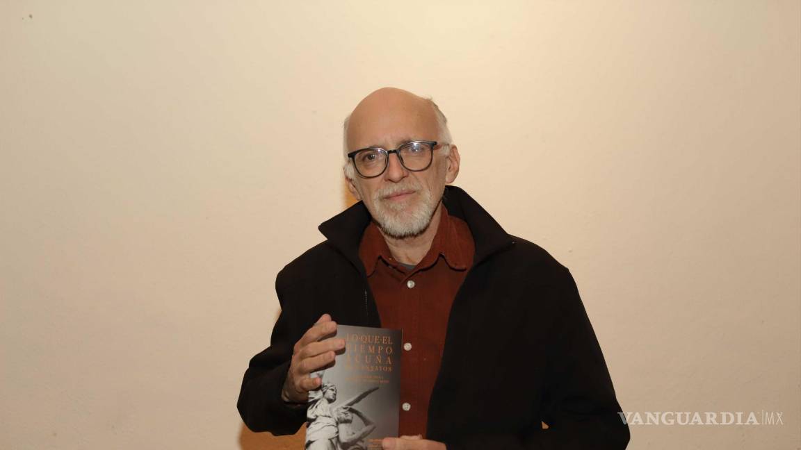 $!Arturo Villarreal es uno de los autores de libro.