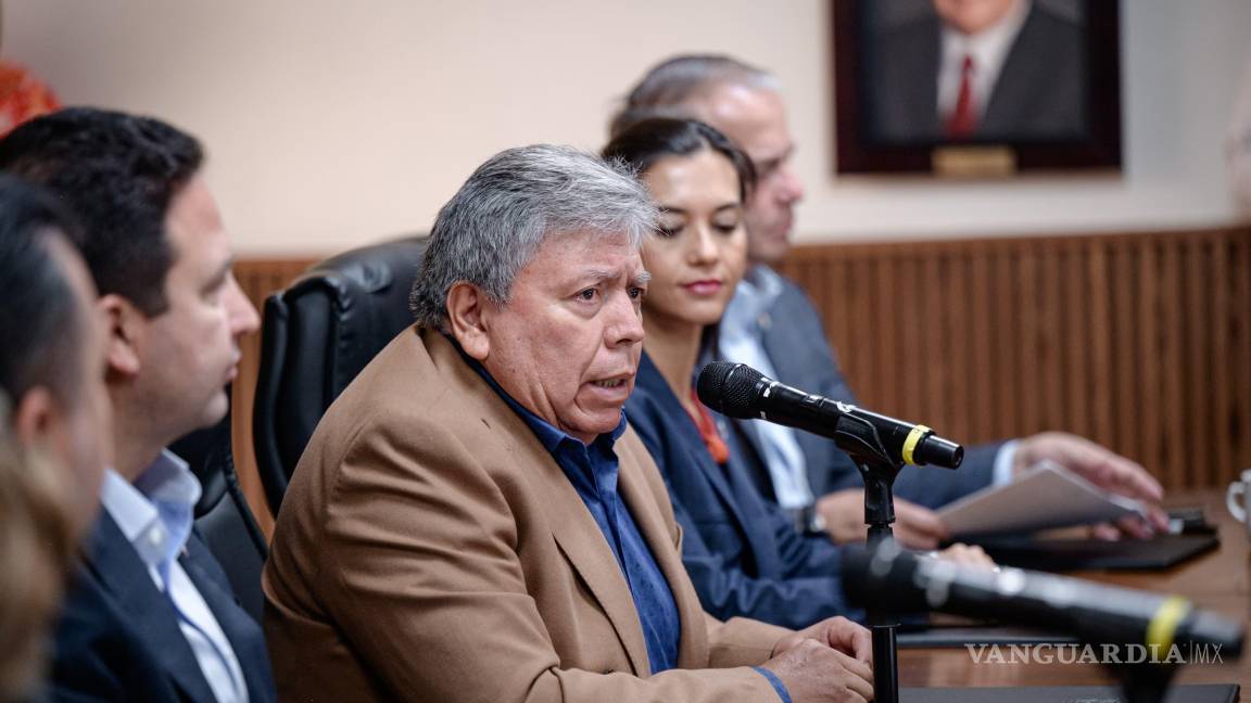 $!Autoridades de la UAAAN y de la Secretaría de Desarrollo Rural coincidieron en la urgencia de tecnificar el campo y ofrecer oportunidades reales a los jóvenes.