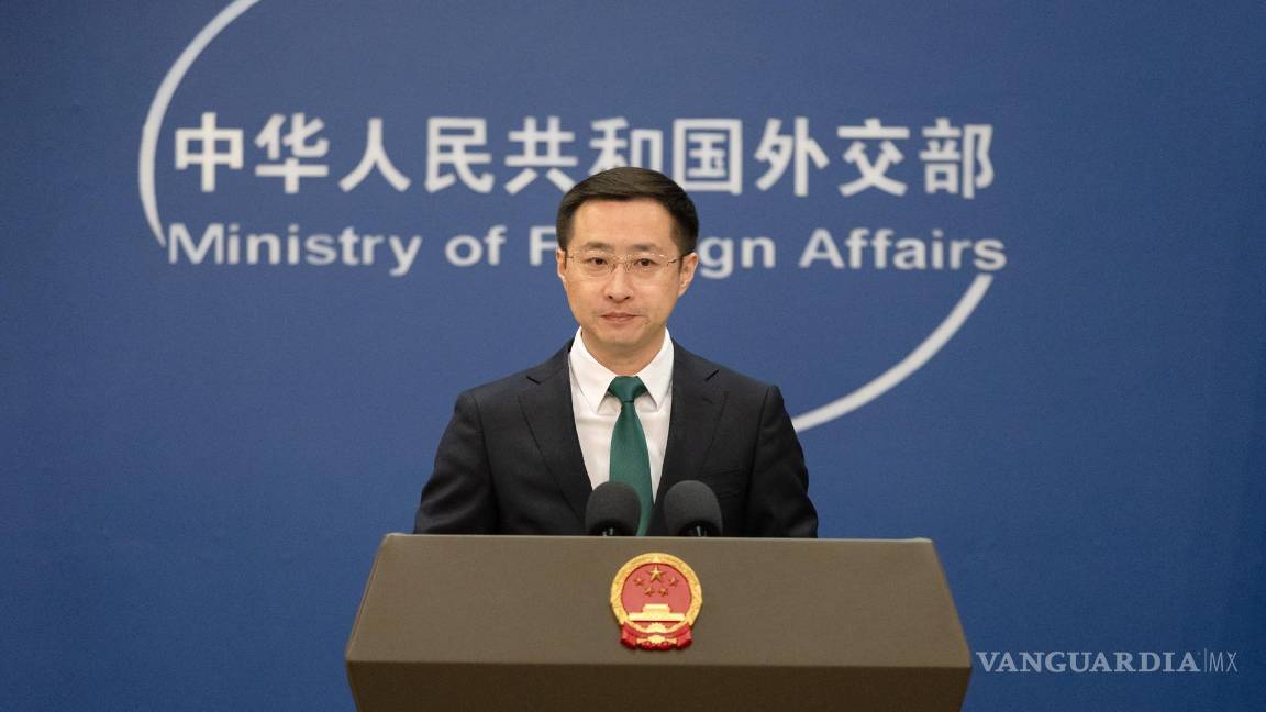 $!El portavoz del Ministerio de Relaciones Exteriores de China, Lin Jian, en Beijing. Trump, impuso aranceles del 104 % a los productos chinos.