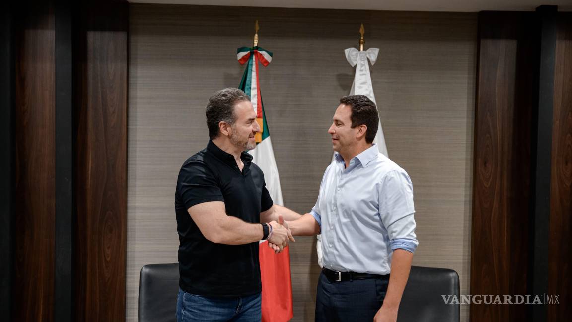 $!Los alcaldes Javier Díaz y Adrián de la Garza reafirmaron su compromiso de colaboración entre Saltillo y Monterrey, enfocándose en seguridad y desarrollo regional.