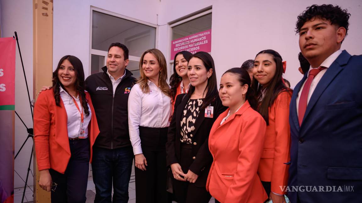 $!Estudiantes que realizan su servicio social en el DIF Saltillo destacan la importancia de aplicar sus conocimientos académicos en experiencias reales que transforman vidas.