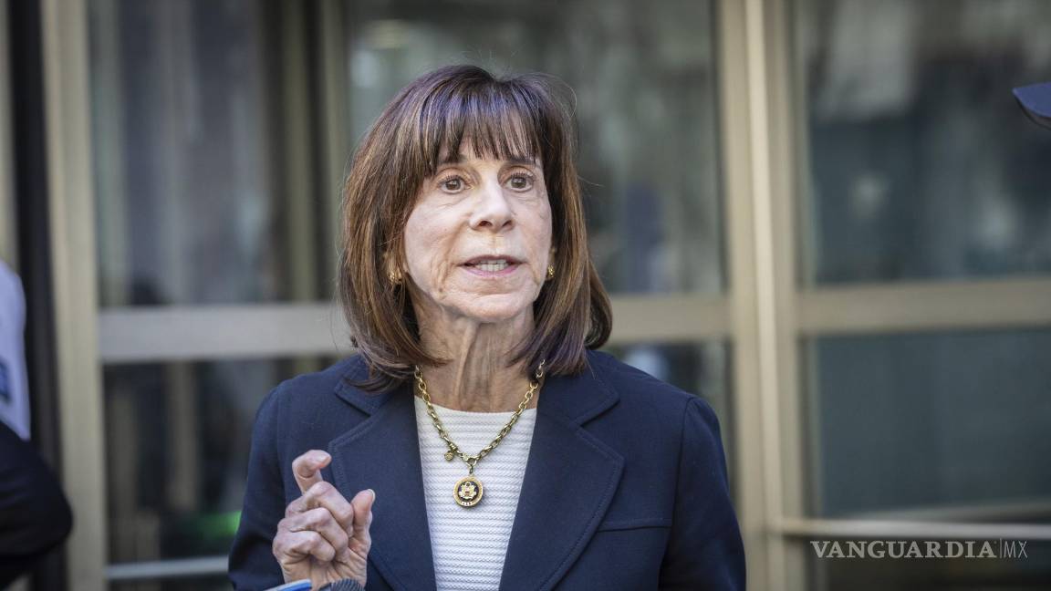 $!La congresista Kathy Manning habla sobre el antisemitismo contra estudiantes judíos que estudian en la Universidad de Columbia en Nueva York.