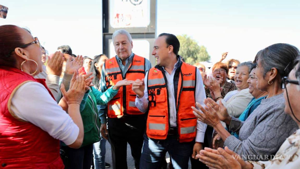 Arrancan a la par dos obras de pavimentación en Saltillo; en tres años van 52