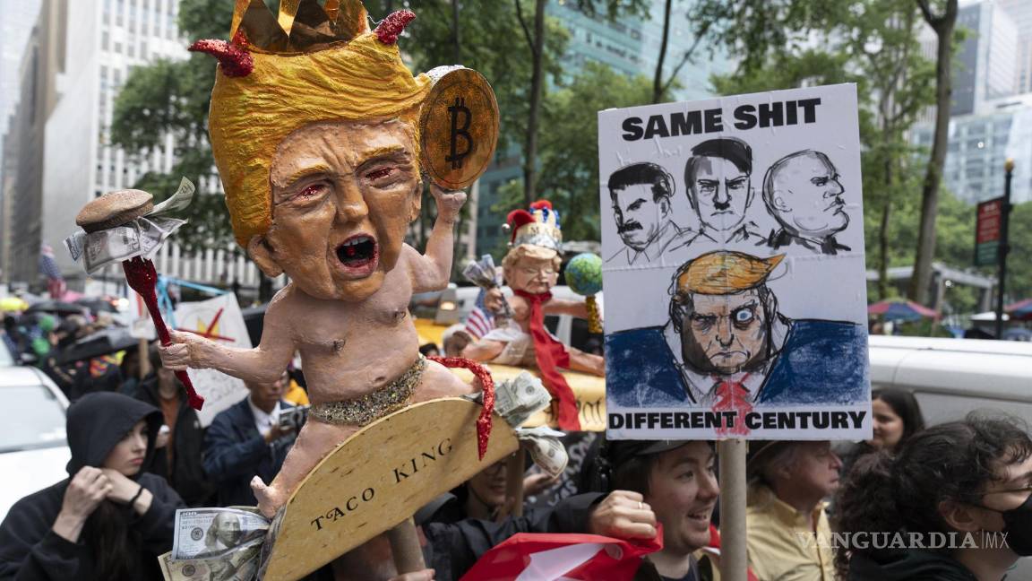 Los ángeles paren demonios que devorarán a Trump