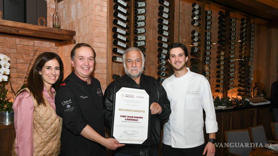Reconoce Turismo federal al chef saltillense Juan Ramón Cárdenas