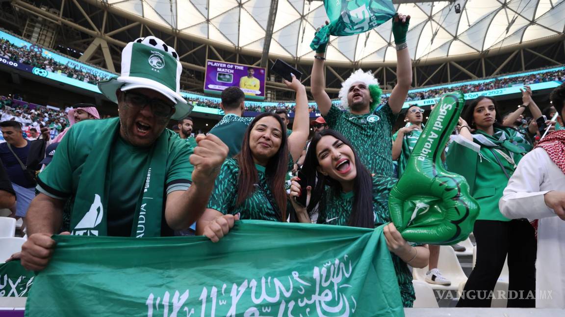 Tras vencer a Argentina en Qatar 2022, el Rey de Arabia Saudita decreta día festivo