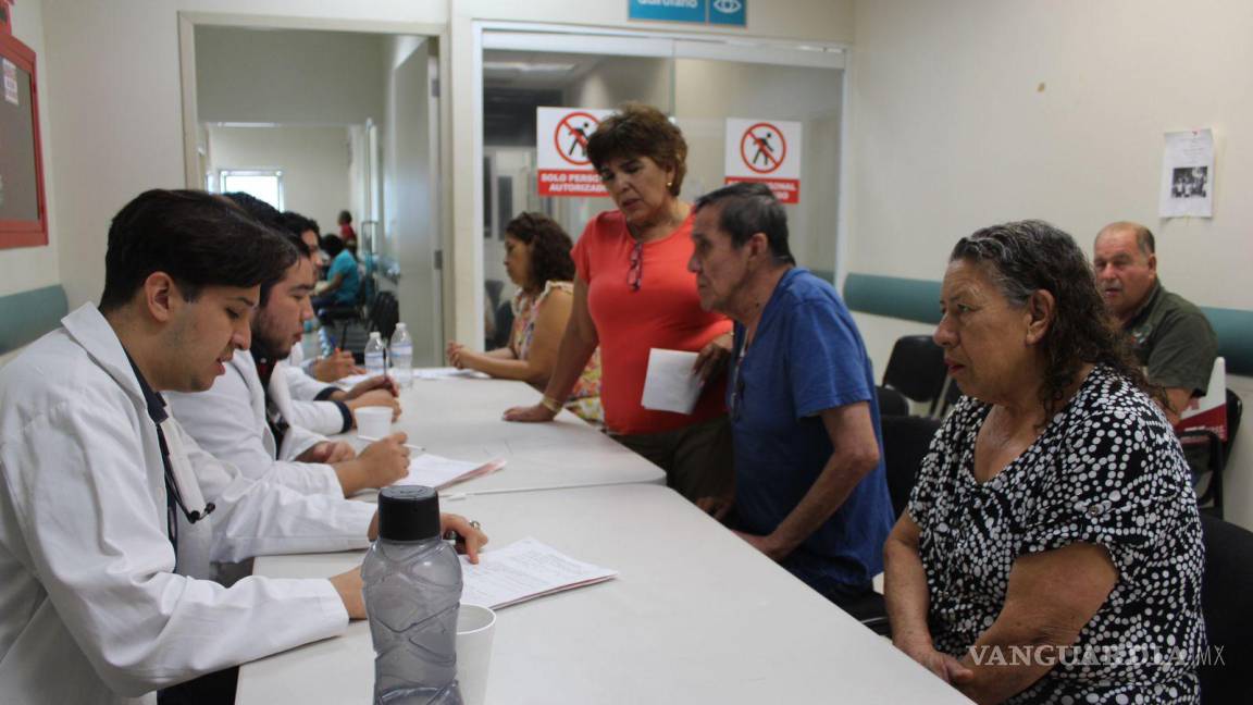 Mujeres, más propensas a padecer colitis, afirma Salud Pública de Saltillo