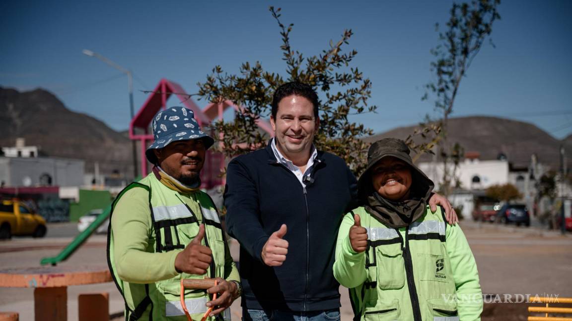 ‘Aquí Andamos’ rehabilita plaza en la colonia Saltillo 2000 para promover la convivencia y el deporte