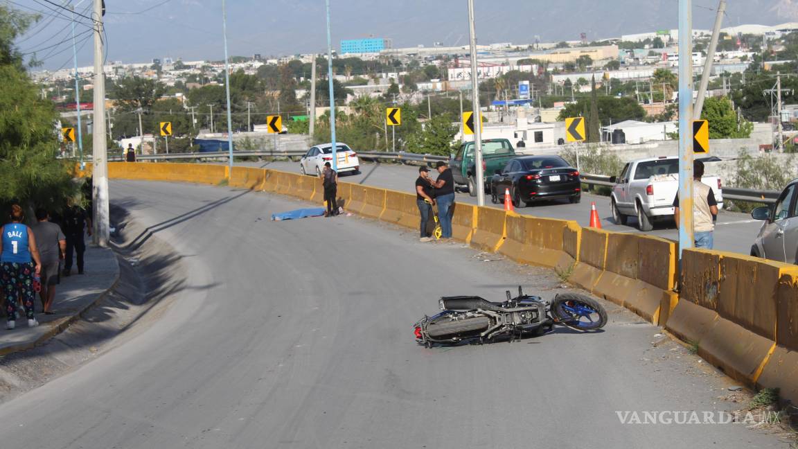 Muere joven motociclista tras brutal accidente en Ramos Arizpe