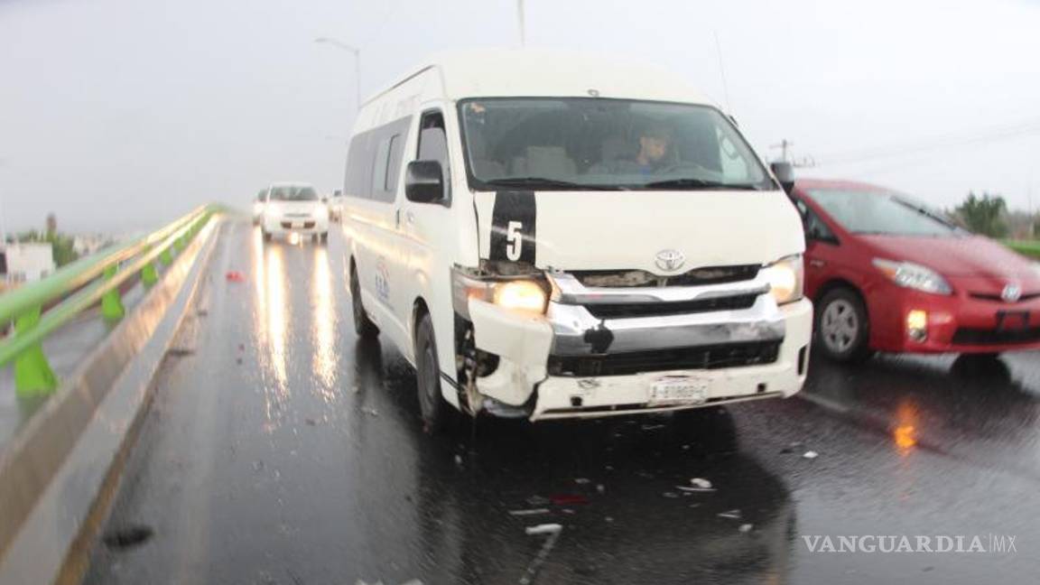 $!No se reportaron heridos, pero el tráfico vehicular afectó circulación.