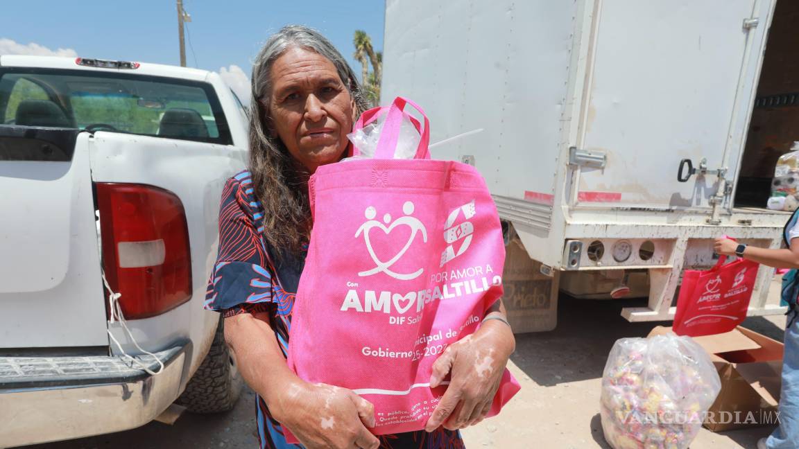 $!Cada paquete alimentario contiene productos básicos esenciales para mejorar la nutrición de las familias beneficiarias.