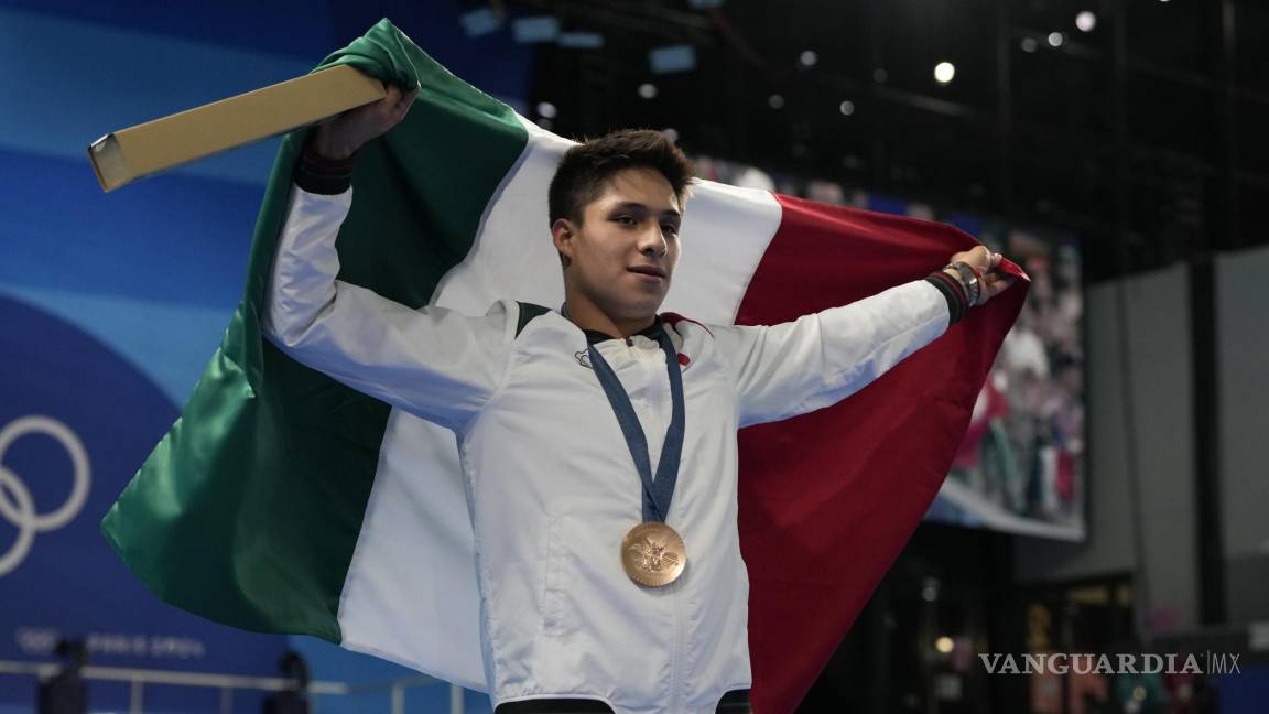 Osmar Olvera doble medallista en París 2024; Alejandra Estudillo a la Final en clavados y arranca el pentatlón mexicano en los Juegos Olímpicos