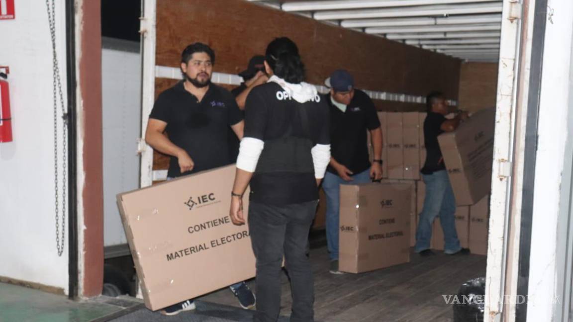 Llegan más boletas electorales a Coahuila; sustituyen a urna electrónica en 74 casillas