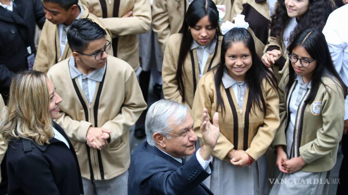 Caen gasto educativo, matrícula, pruebas... en sexenio de AMLO