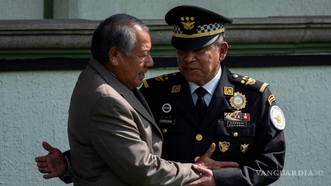 $!El general Audomaro Martínez fue quien recomendó a Luis Cresencio Sandoval para dirigir a la Sedena, pero ahora hay un distanciamiento entre ellos por diferencias.
