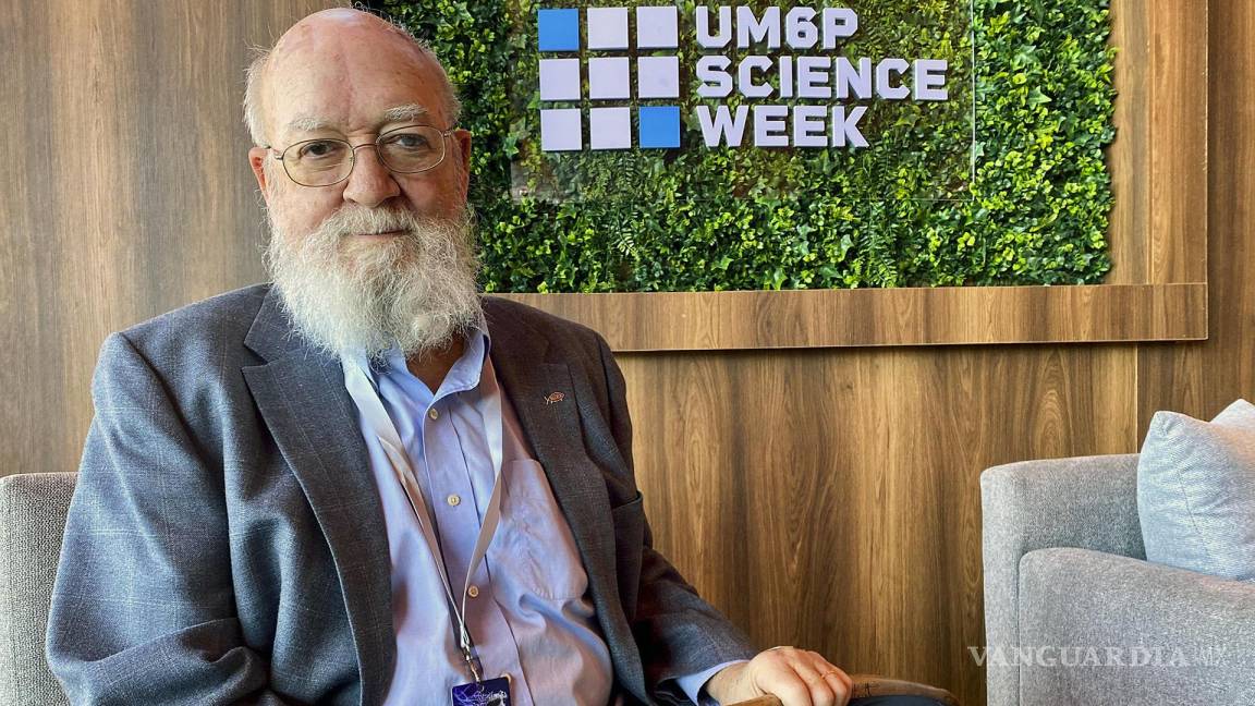 Daniel Dennett, filósofo estadounidense, nos previene de la Inteligencia Artificial: Es una “arma de engaño masivo”