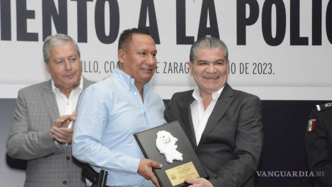 $!30 de los elementos galardonados resultaron heridos en algún evento contra la delincuencia organizada.