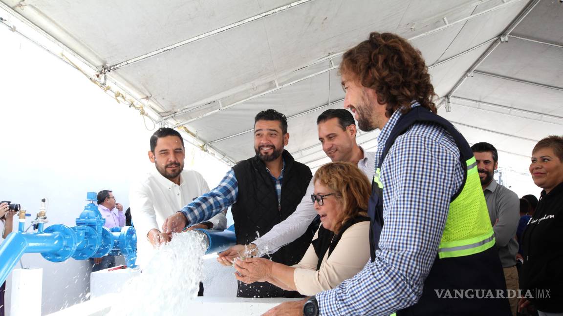 $!“Este pozo representa nuestra tranquilidad”, expresó una vecina del sector durante la inauguración de la obra hídrica que beneficiará a más de 7 mil personas.