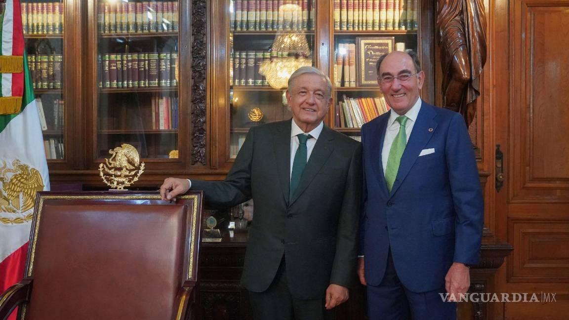 $!Andrés Manuel López Obrador, presidente de México, junto a Ignacio Sánchez Galán, presidente de Iberdrola.