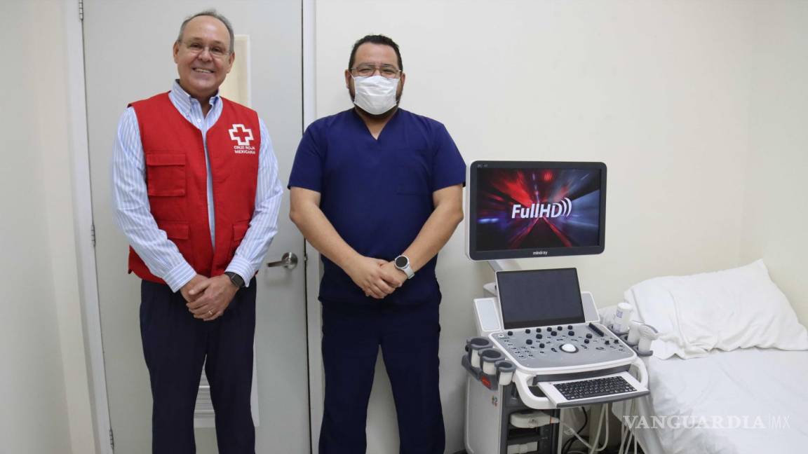Saltillo: Cruz Roja busca otra ambulancia ante demanda; la pandemia, época más difícil