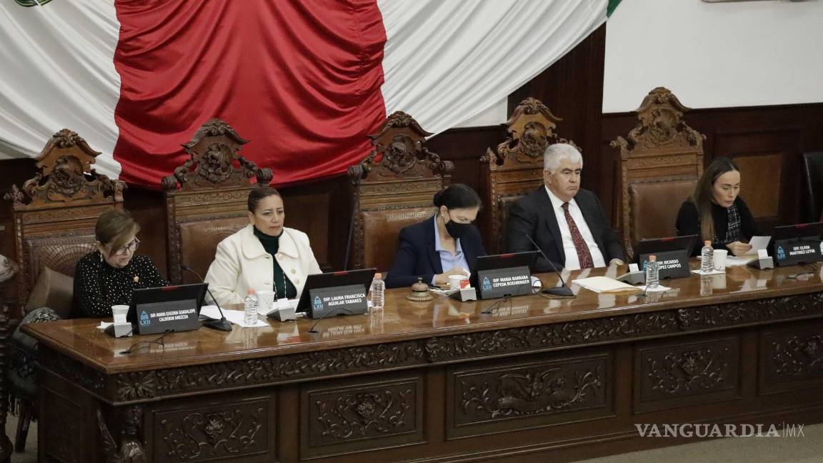 $!Los diputados avalaron la lista proporcionada por el Congreso del Estado.