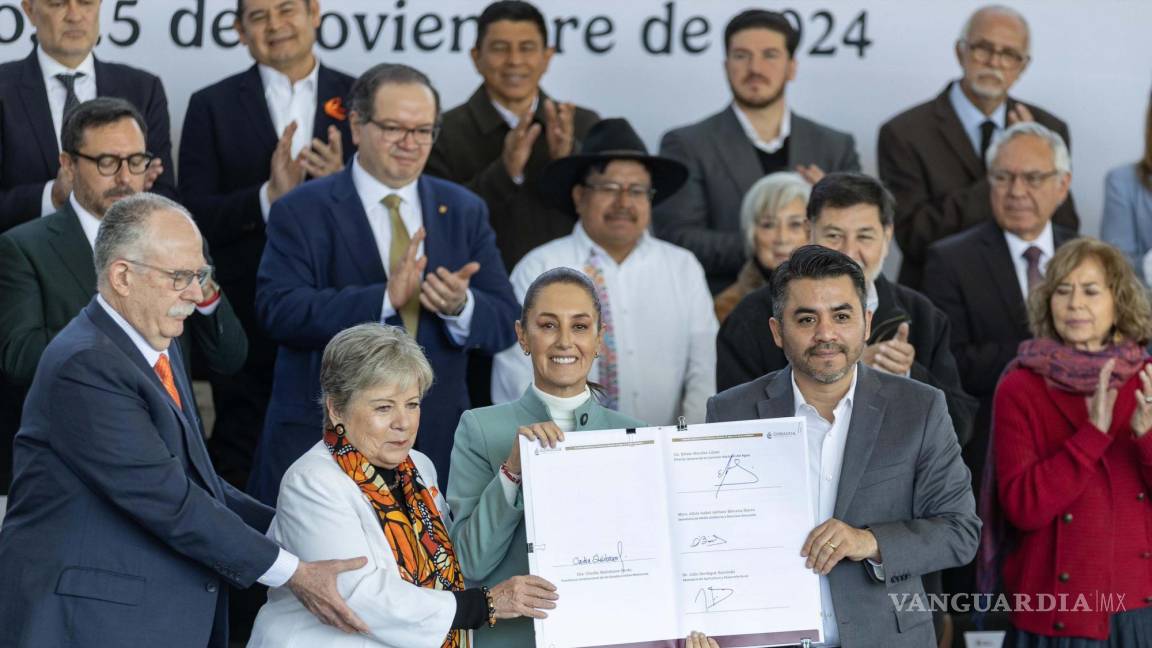 Firman Sheinbaum y gobernadores Acuerdo Nacional por el Derecho Humano al Agua