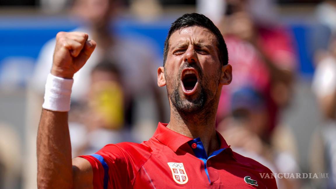 Novak Djokovic va a paso de gigante en búsqueda de su primera medalla de oro