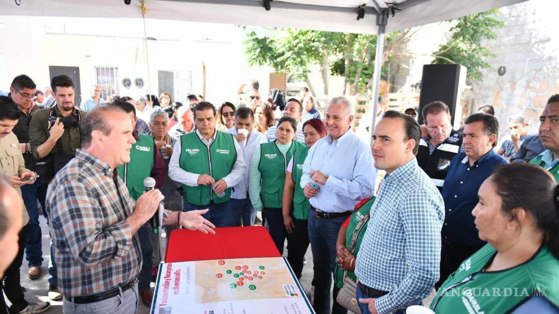 Supervisan Gobernador de Coahuila y Alcalde de Torreón obras de pavimentación