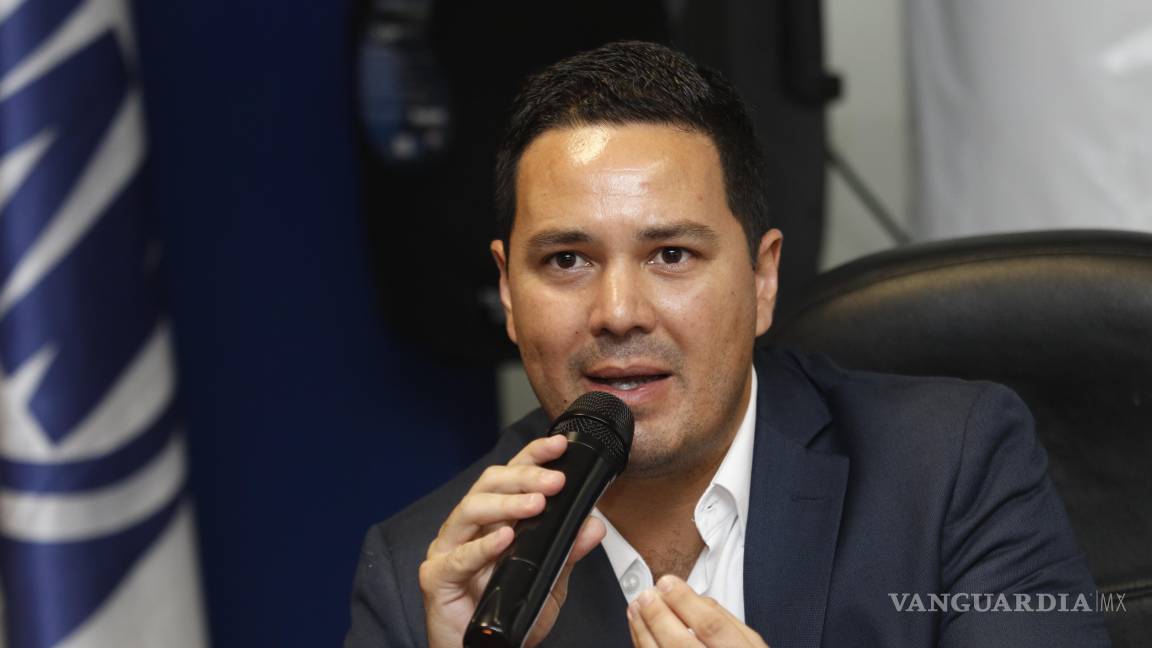 $!Gerardo Aguado fue desconocido como dirigente parlamentario del PAN, por tres de sus compañeros de partido.