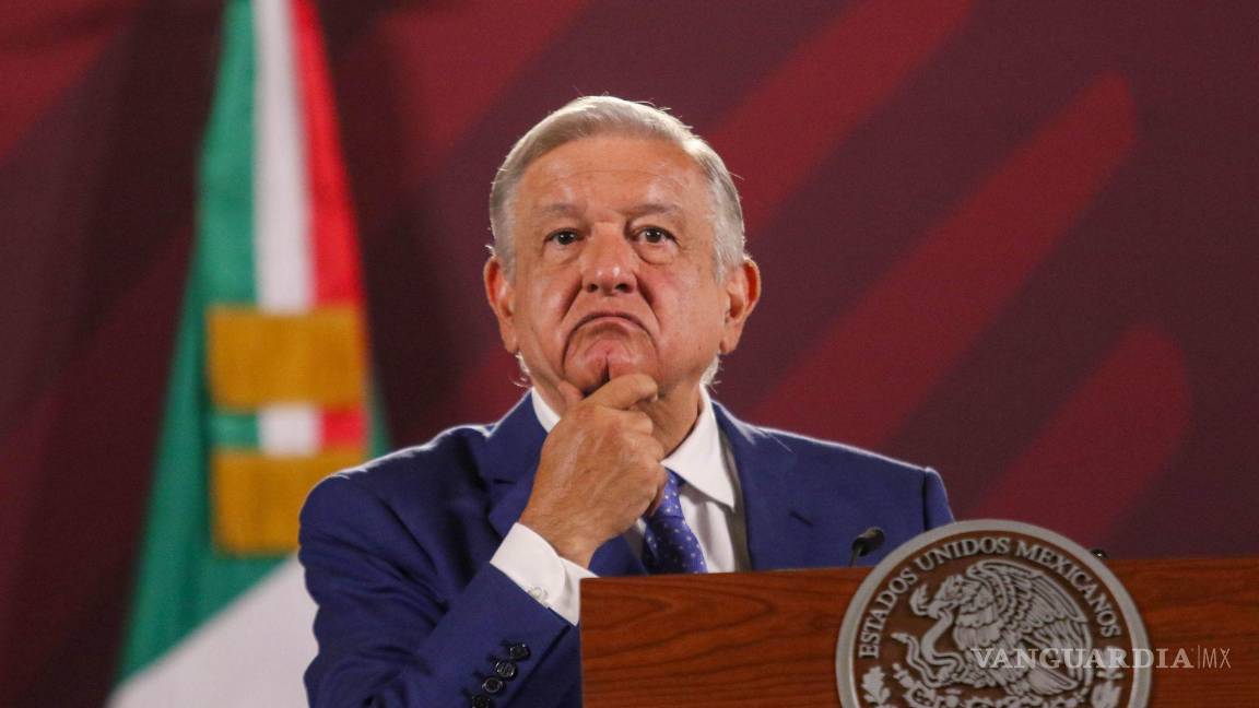 Preocupado por el ‘efecto Xóchitl’, dice Loret de Mola, AMLO analiza concluir ya la contienda interna en Morena