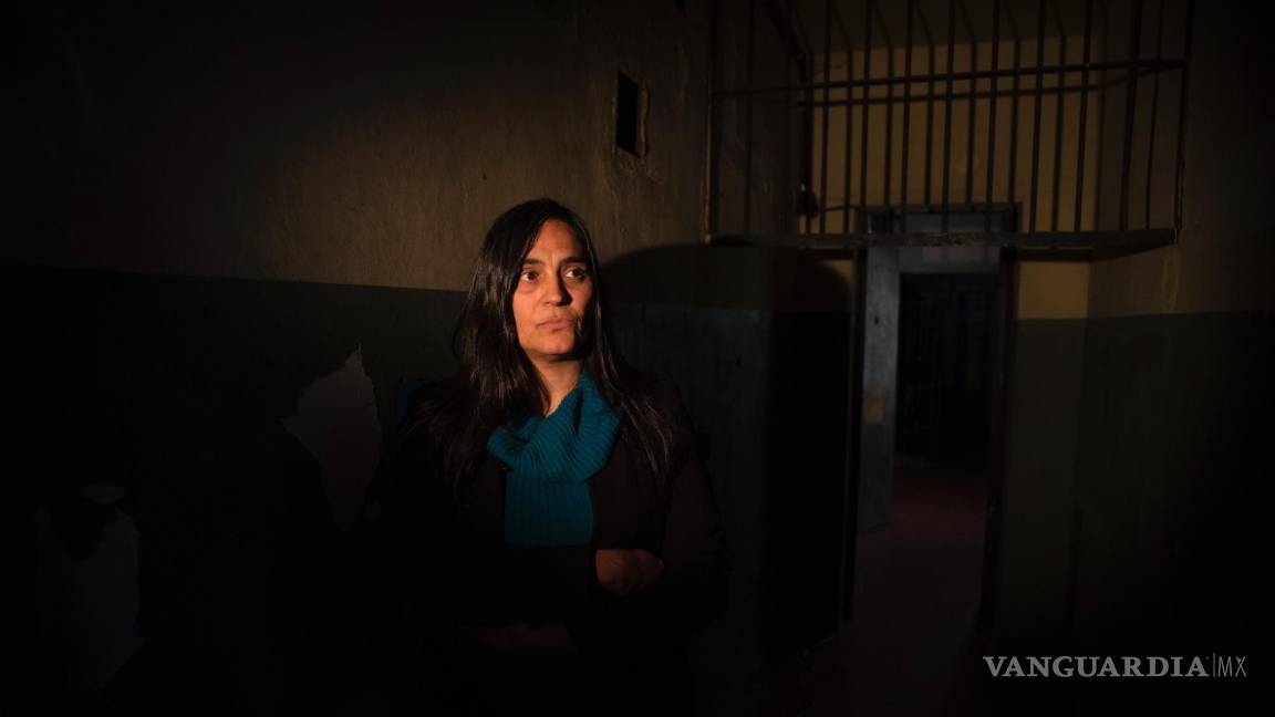 $!La fiscal adjunta Ana Oberlin dentro del Banfield Pit en Buenos Aires, Argentina.