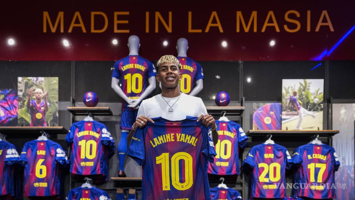 Lamine Yamal renueva con el Barcelona y hereda el mítico dorsal 10 de Messi