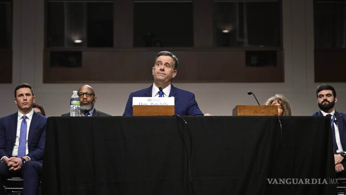 $!No estamos donde deberíamos estar”, expresó John Ratcliffe a los miembros de la Comisión de Inteligencia del Senado.